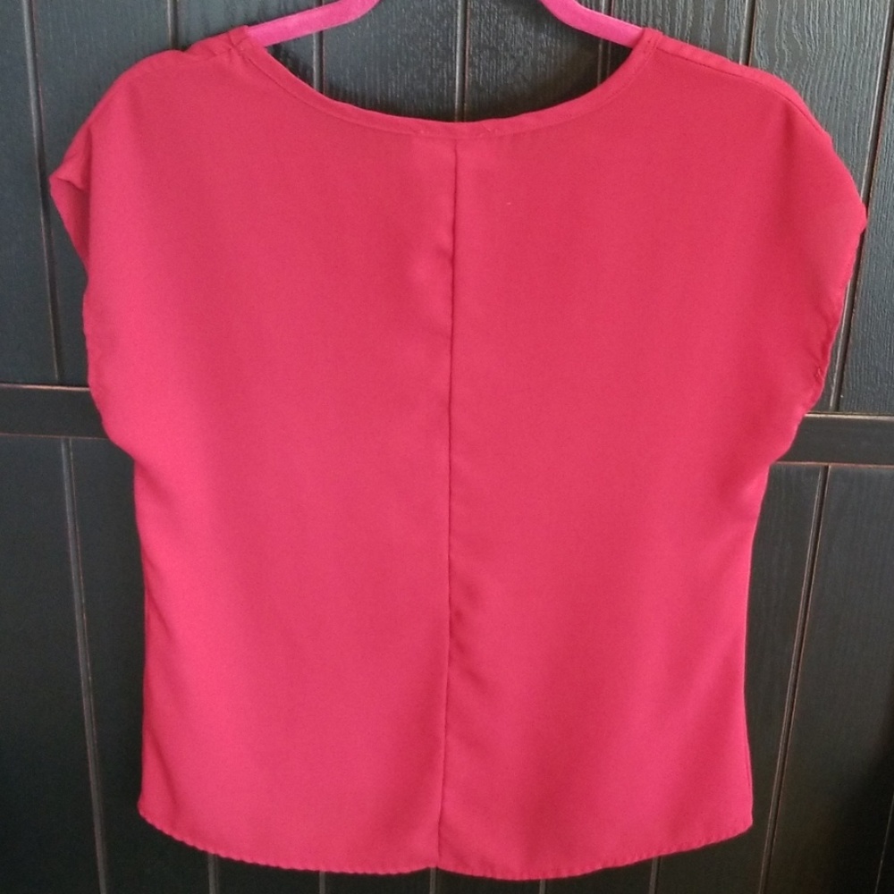 Red blouse - Picture 2 of 3